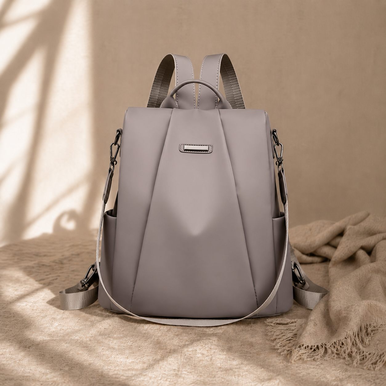 Vaulta Voyage™ Anti-Theft Bag